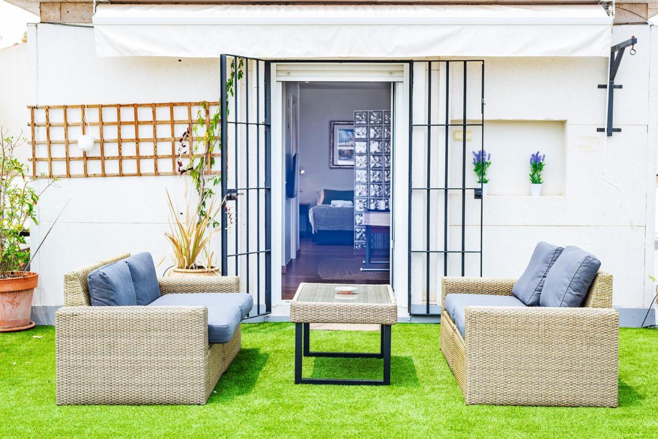 Alohamundi Magdalena Apartment Seville Exterior photo