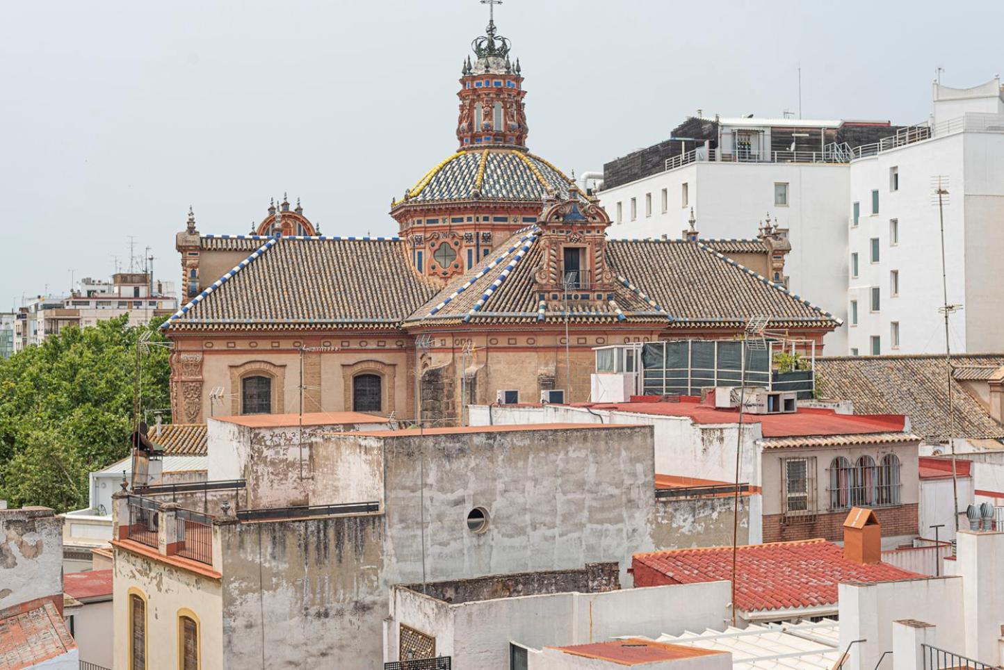 Alohamundi Magdalena Apartment Seville Exterior photo